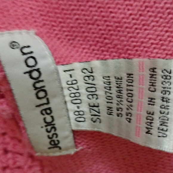 ♥️♥️CROP TOPS - Picture 3 of 3